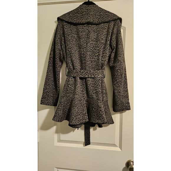 Willi Smith Leopard Print Coat Womens Size S Black Gray Jacket Belted Lined - Picture 3 of 11